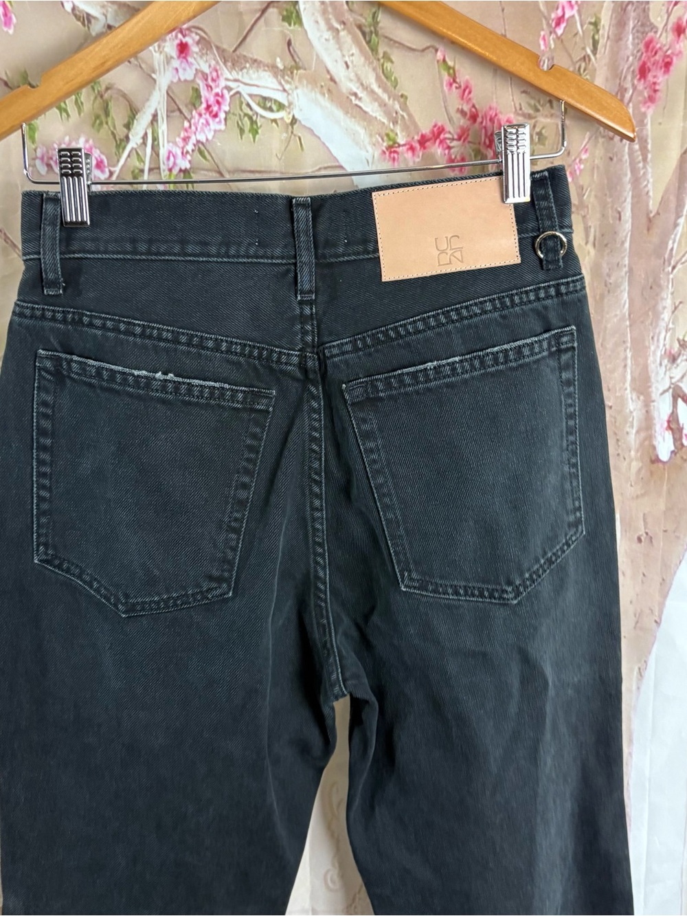 Ulla Johnson Black High-Rise Straight Jeans - Picture 7 of 11